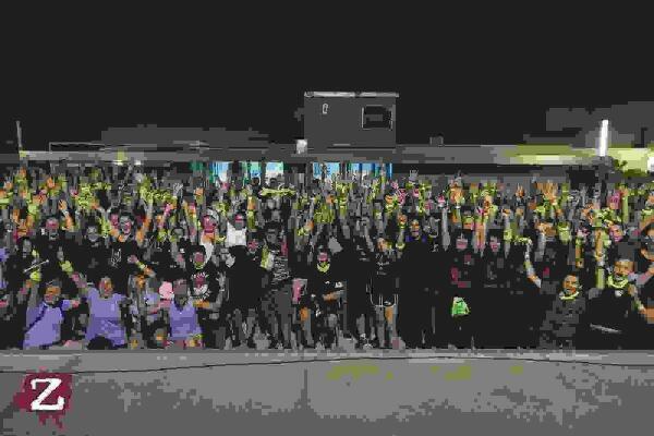 M&aacute;s de 600 zombies &lsquo;invadieron&rsquo; las calles de La Nuc&iacute;a